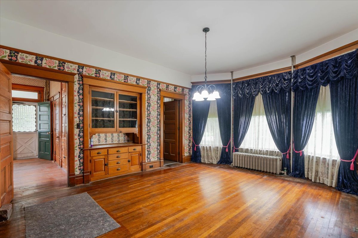 425 Mason Street Property Photo 15