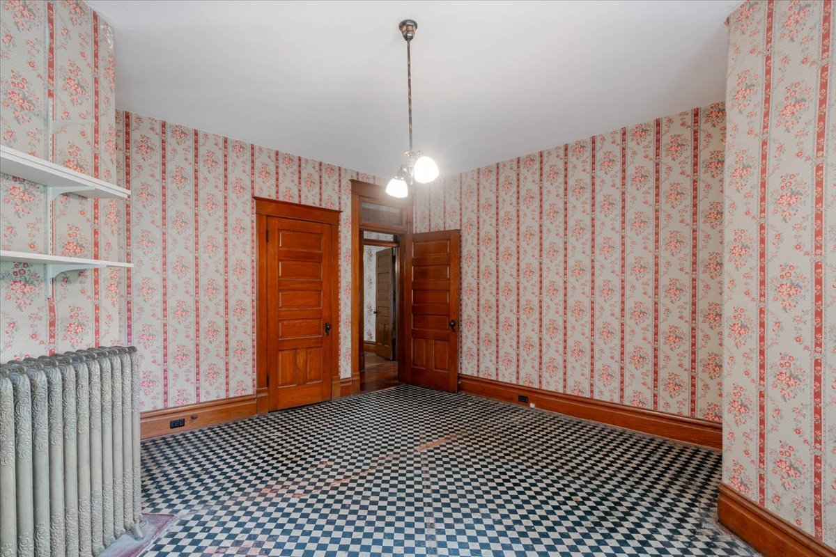 425 Mason Street Property Photo 25