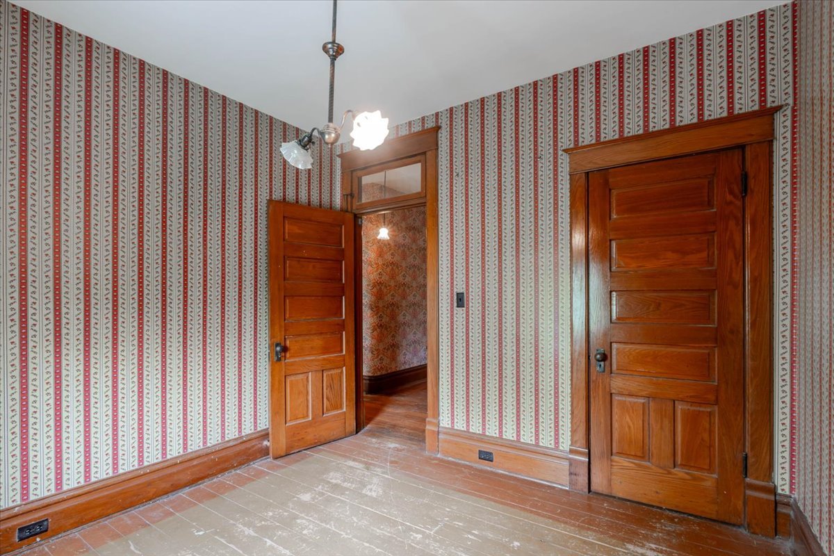 425 Mason Street Property Photo 29