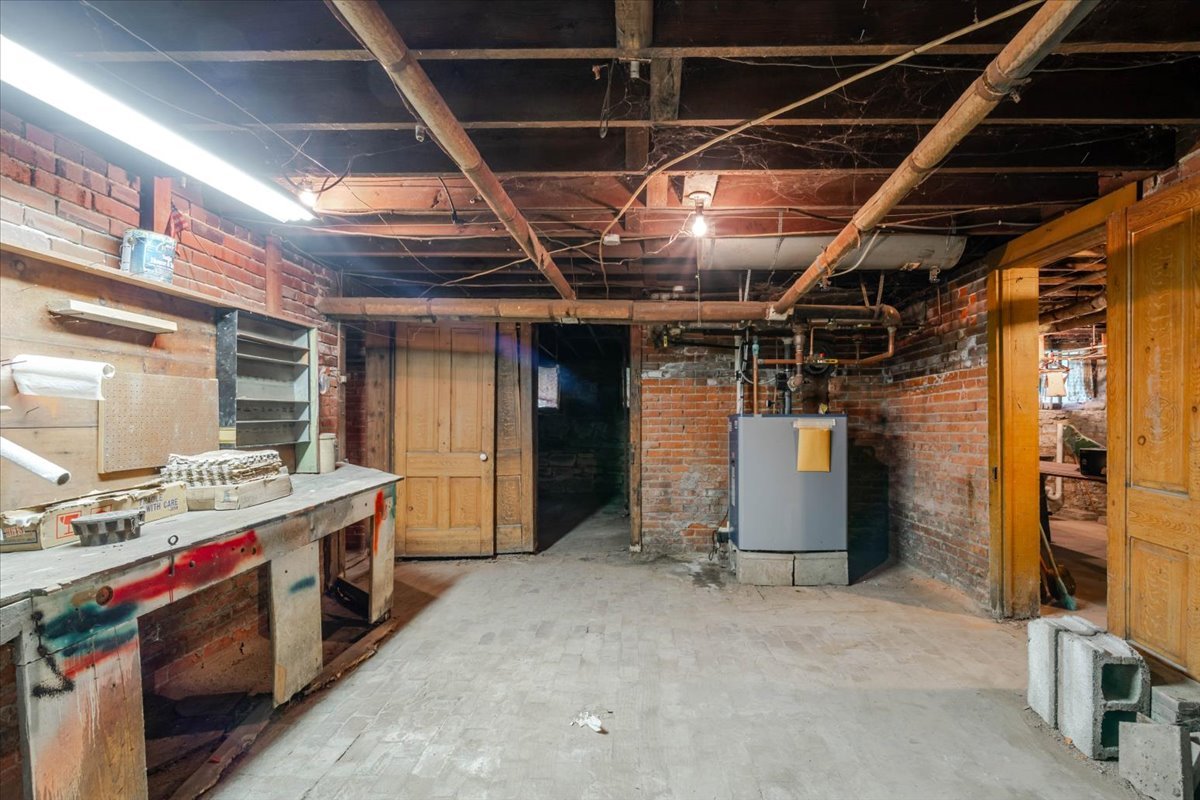 425 Mason Street Property Photo 35