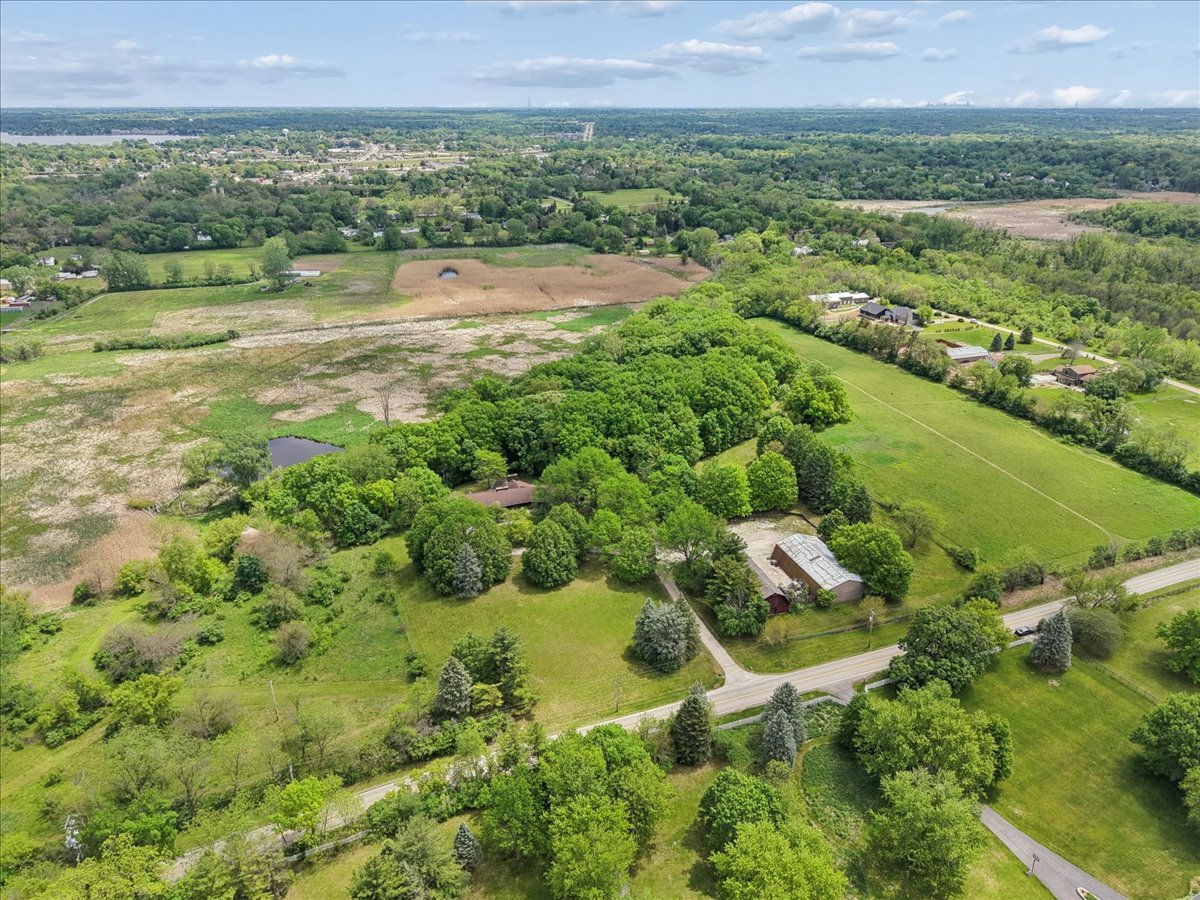 27125 N Williams Park Road Property Photo 3