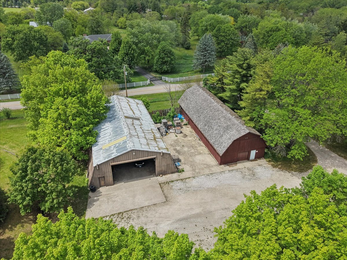 27125 N Williams Park Road Property Photo 8