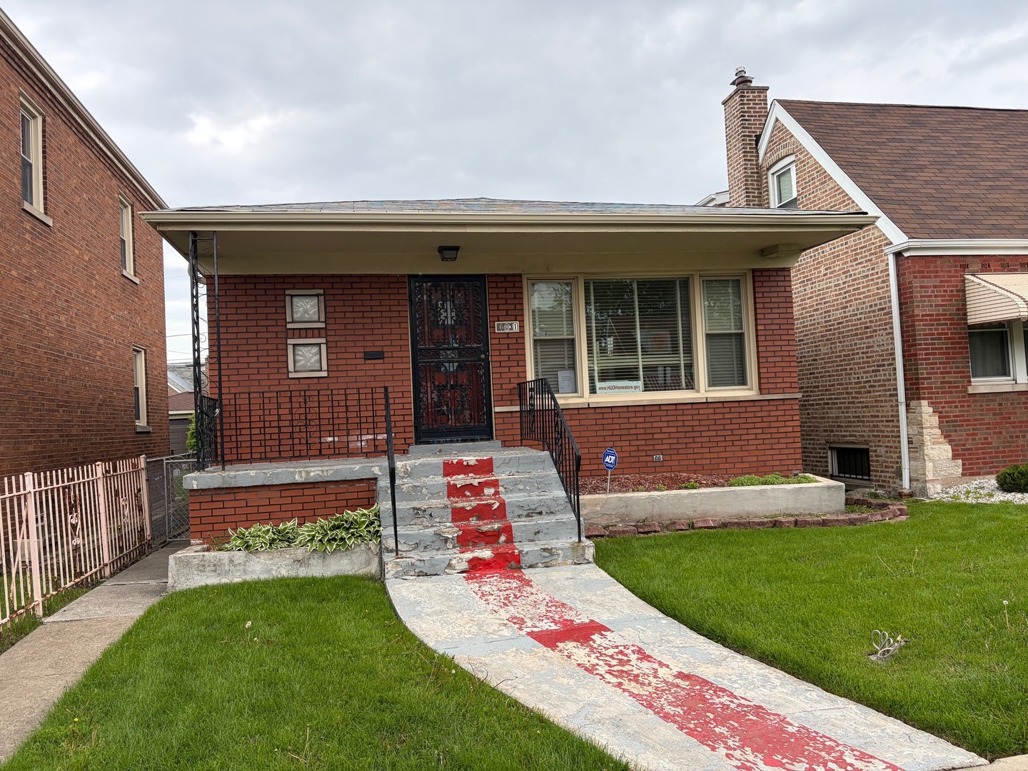 10031 S Forest Avenue Property Photo 1