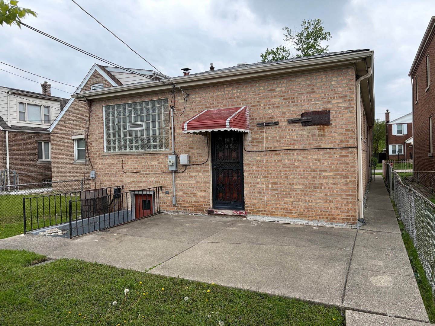 10031 S Forest Avenue Property Photo 19