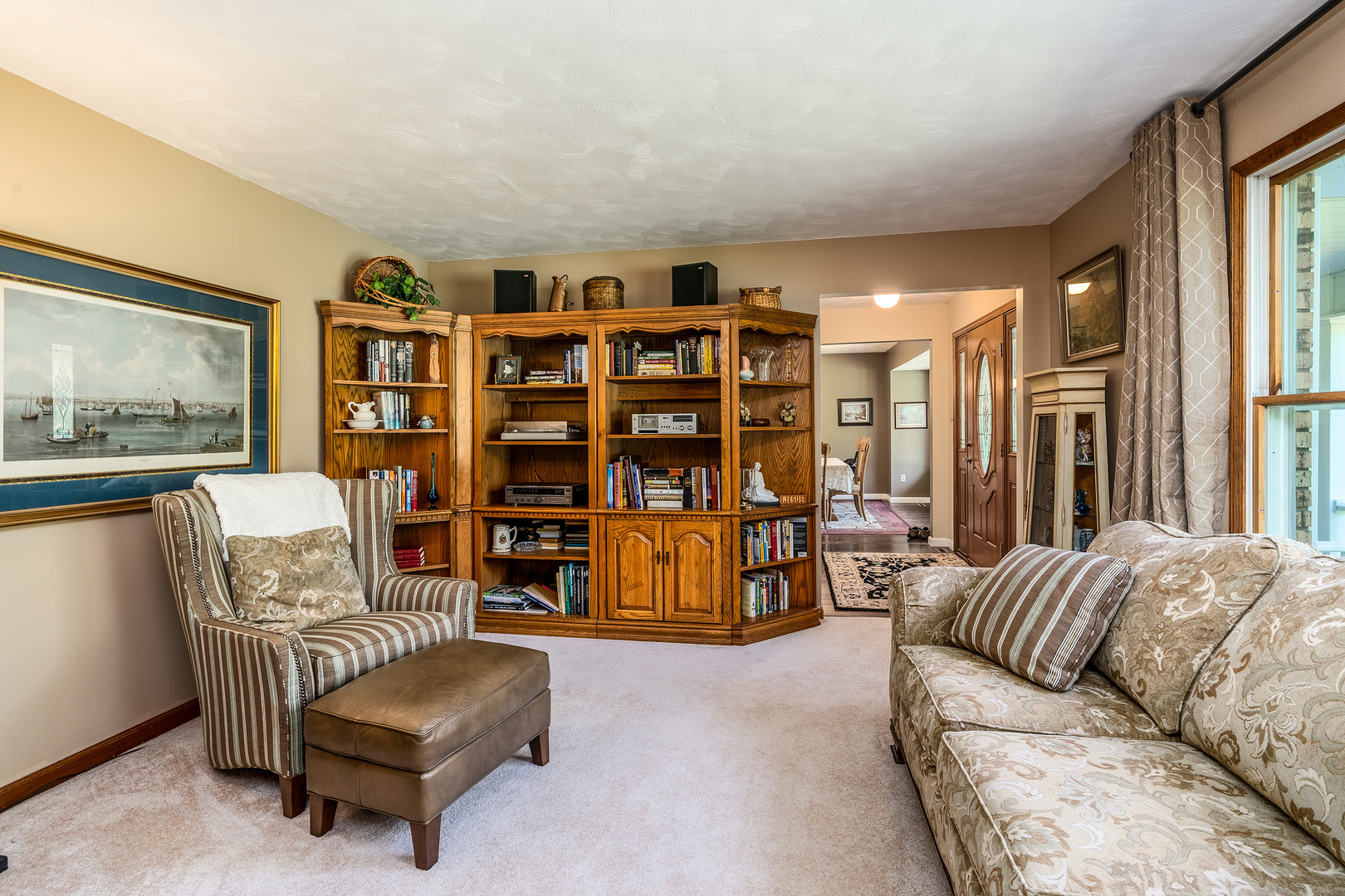 18096 Il-37 Property Photo 9