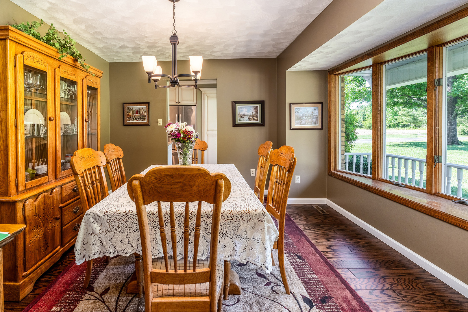 18096 Il-37 Property Photo 10