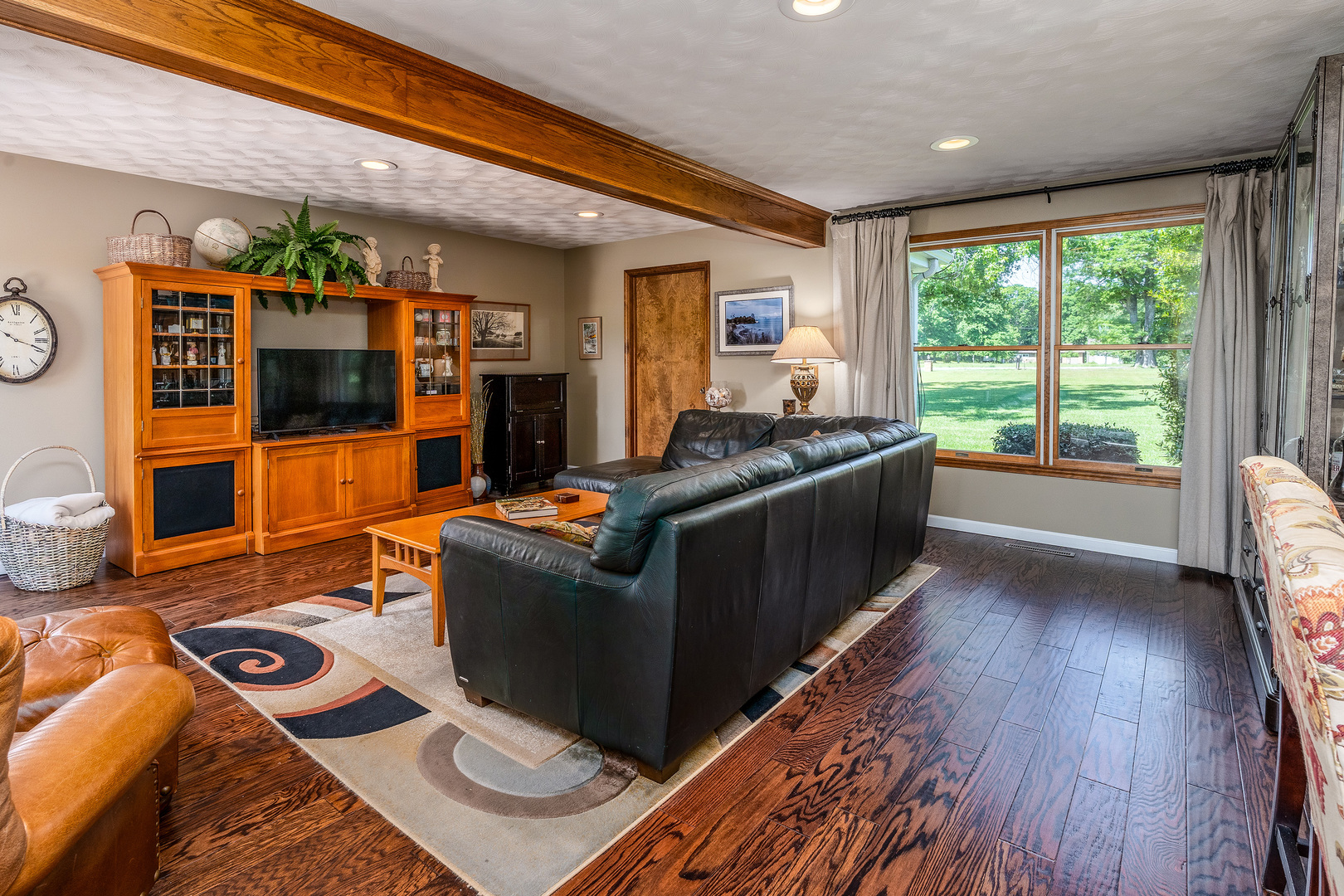 18096 Il-37 Property Photo 13