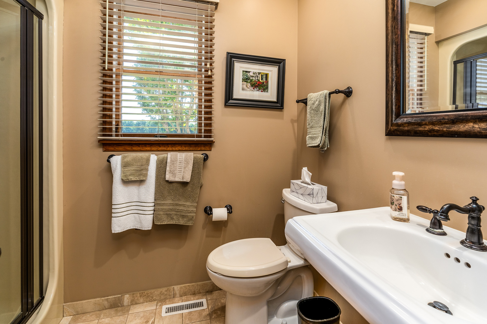18096 Il-37 Property Photo 24