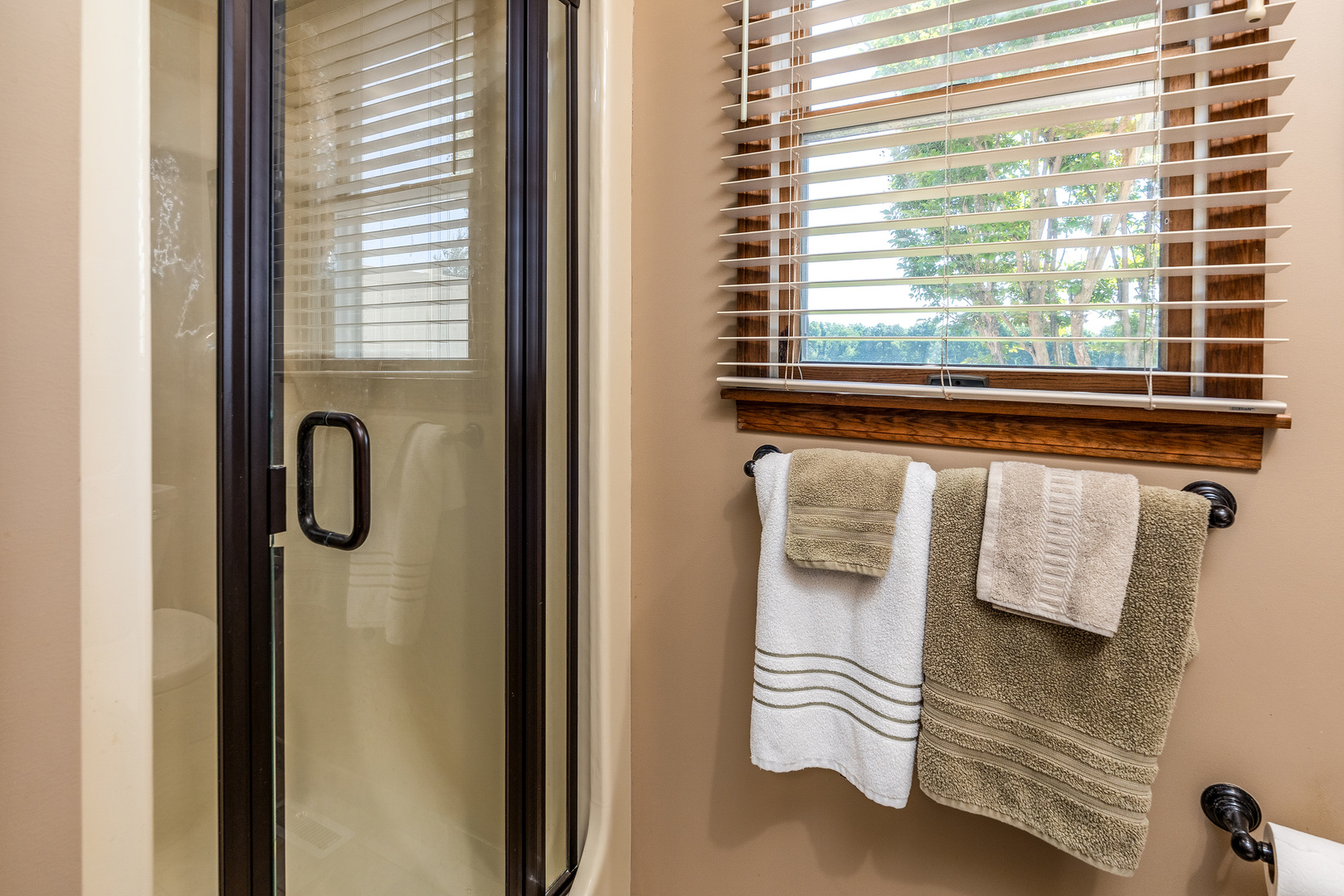 18096 Il-37 Property Photo 25