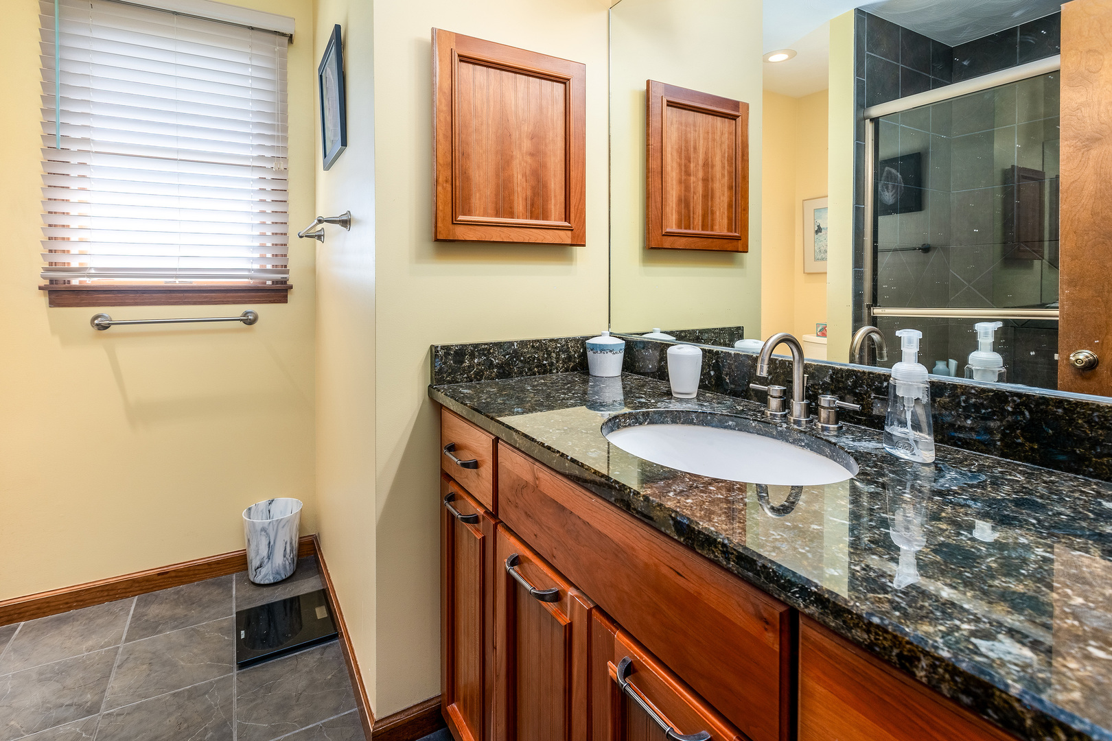 18096 Il-37 Property Photo 43