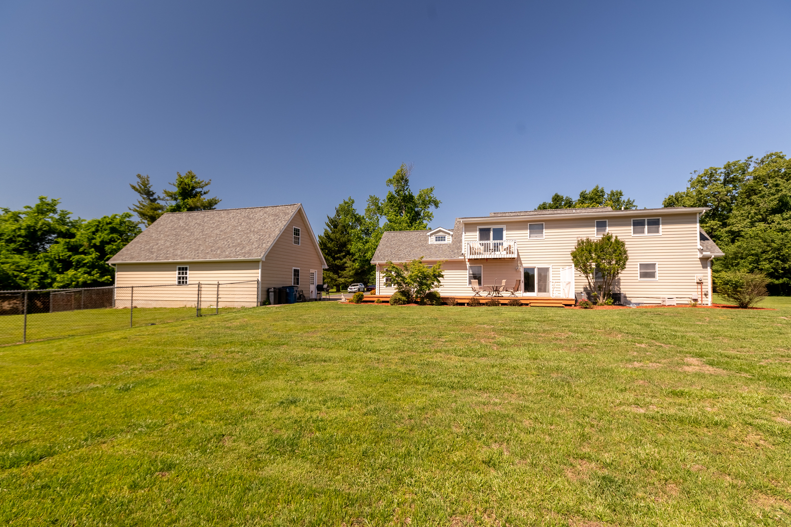 18096 Il-37 Property Photo 47