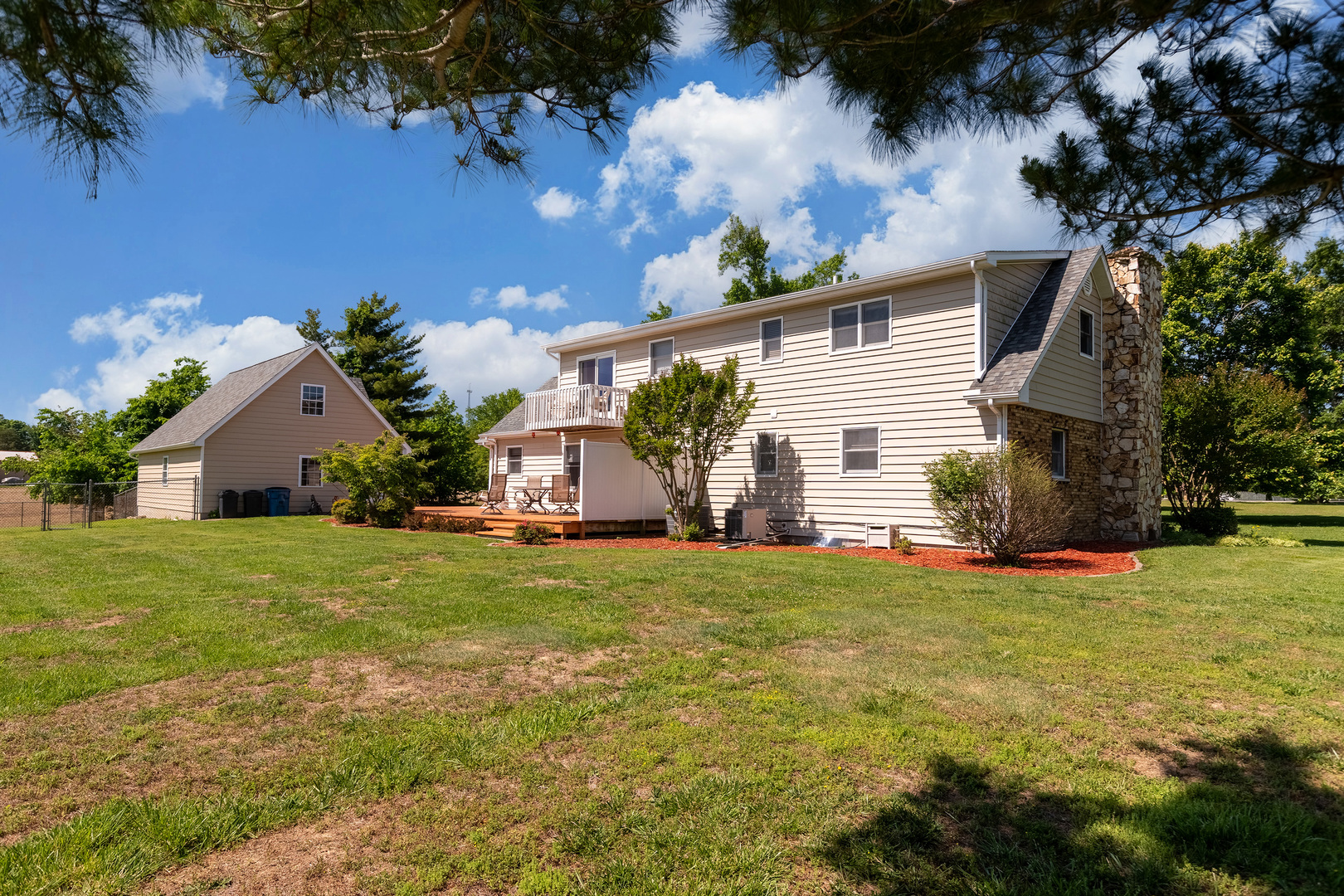 18096 Il-37 Property Photo 49