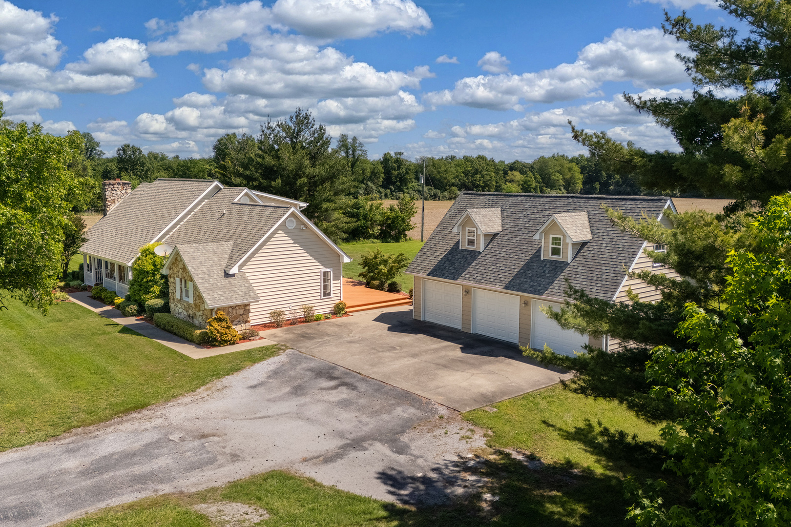 18096 Il-37 Property Photo 54