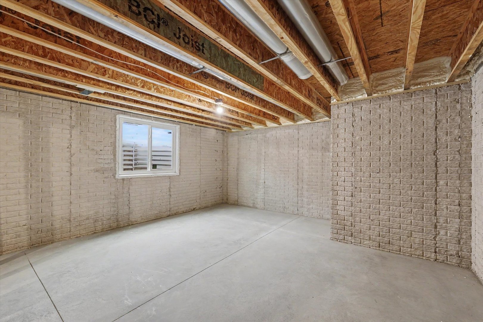 306 E Pine Street Property Photo 39