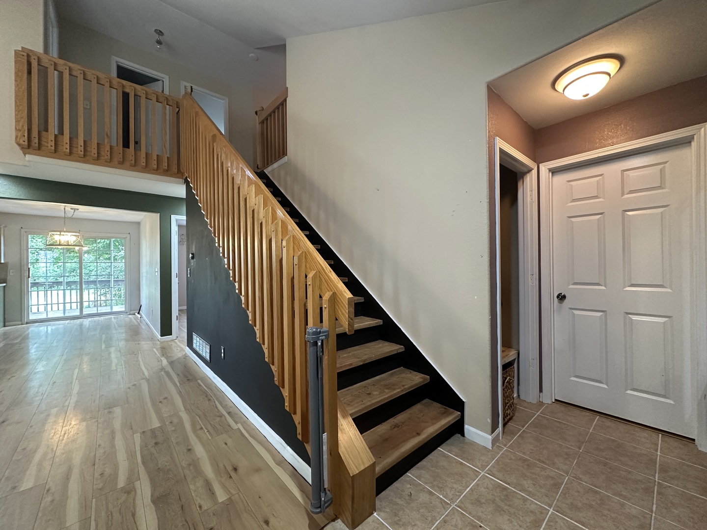 109 Labrador Lane Property Photo 6