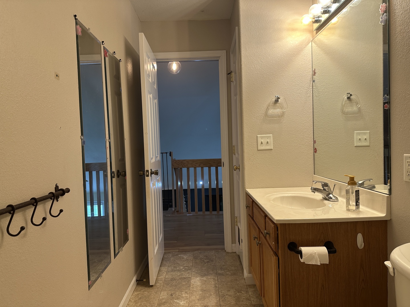 109 Labrador Lane Property Photo 32