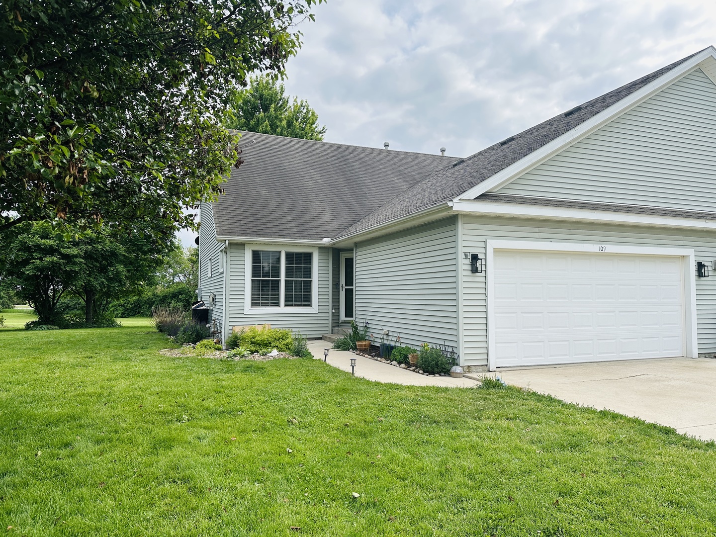 109 Labrador Lane Property Photo 43