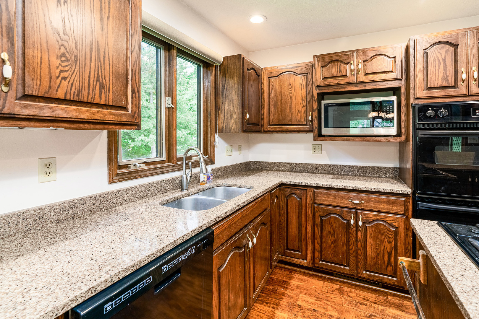 500 Arbor Drive Property Photo 10