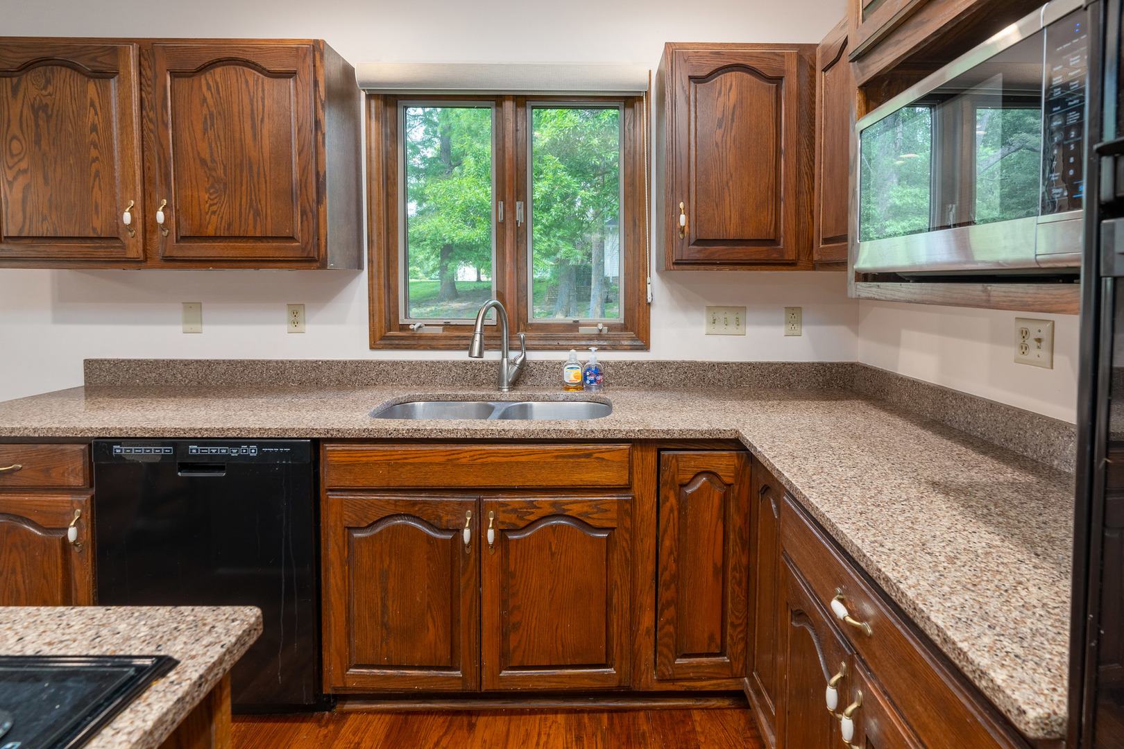 500 Arbor Drive Property Photo 12