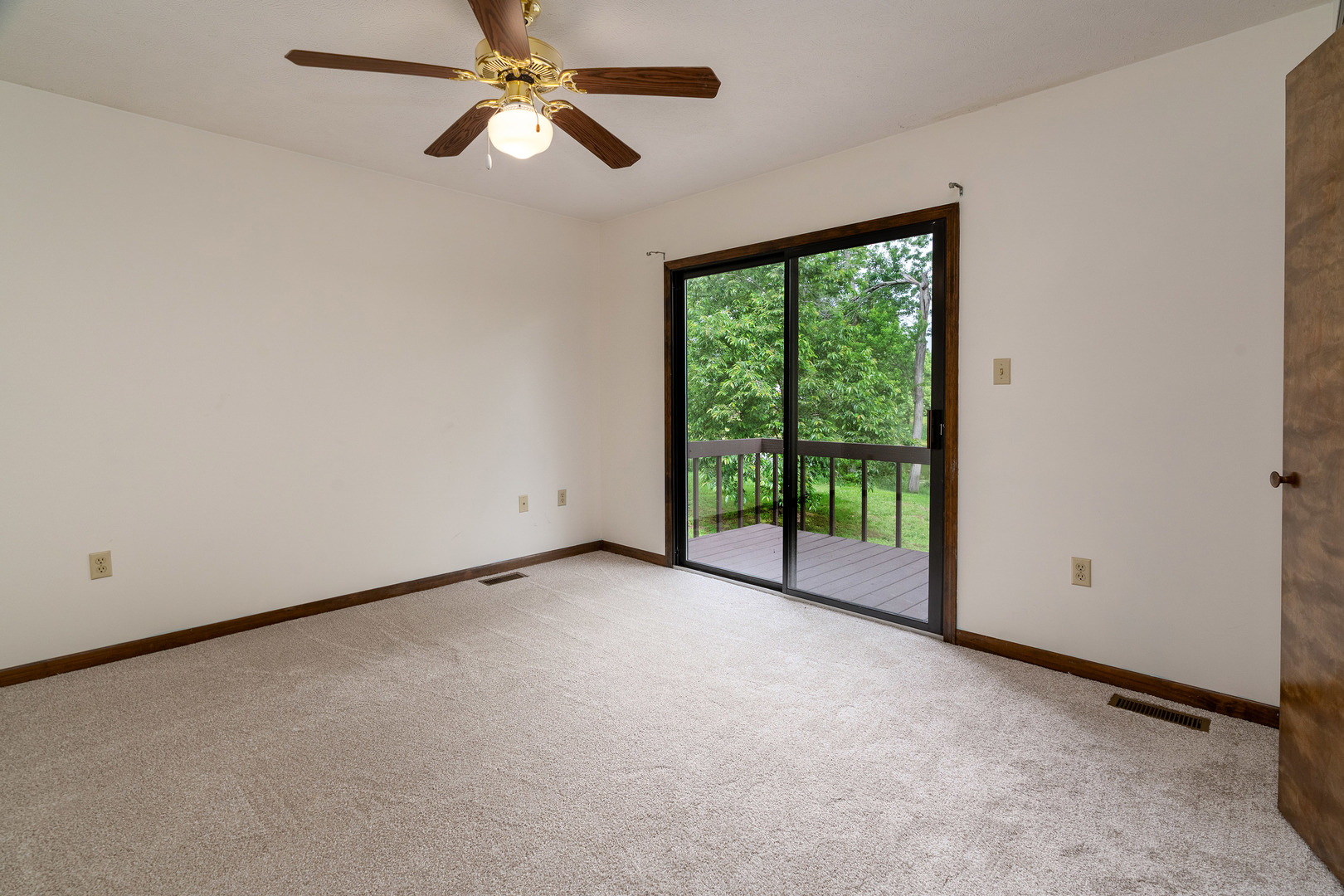 500 Arbor Drive Property Photo 17