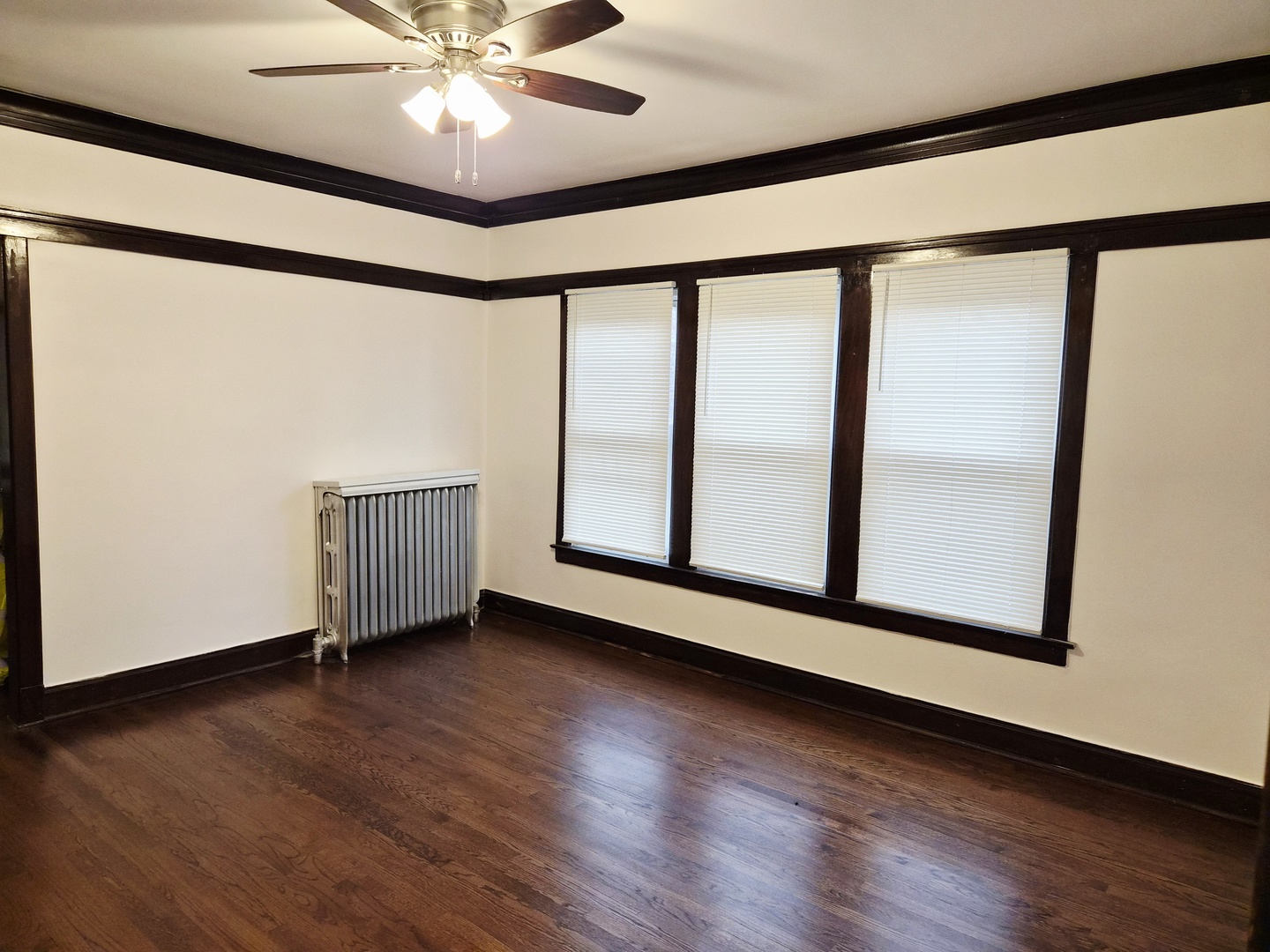 7826 S Bennett Avenue 2 Property Photo 7