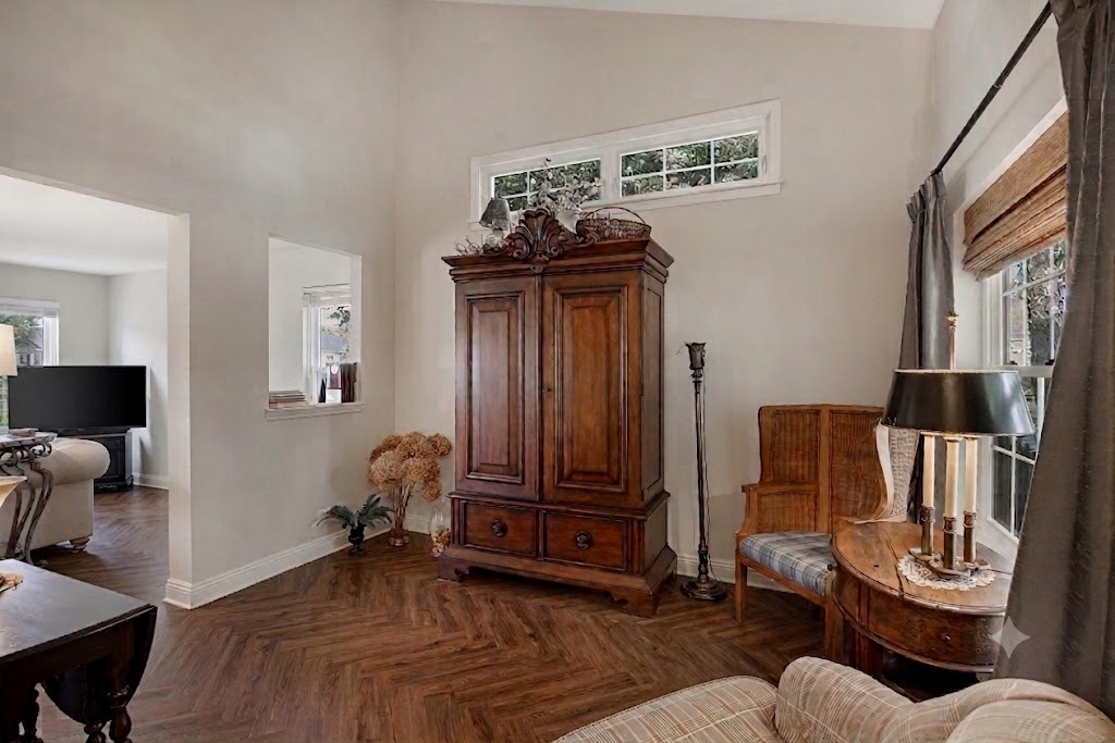 2000 Serenity Lane Property Photo 3
