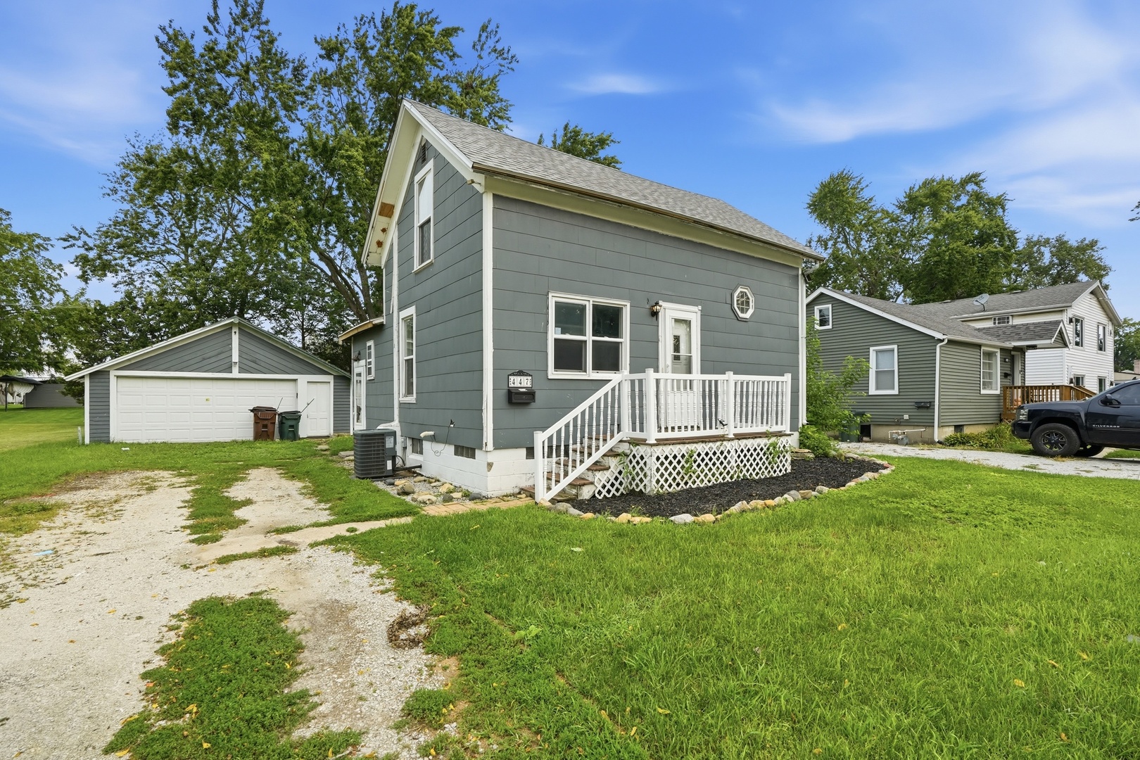 447 N Birch Street Property Photo 19