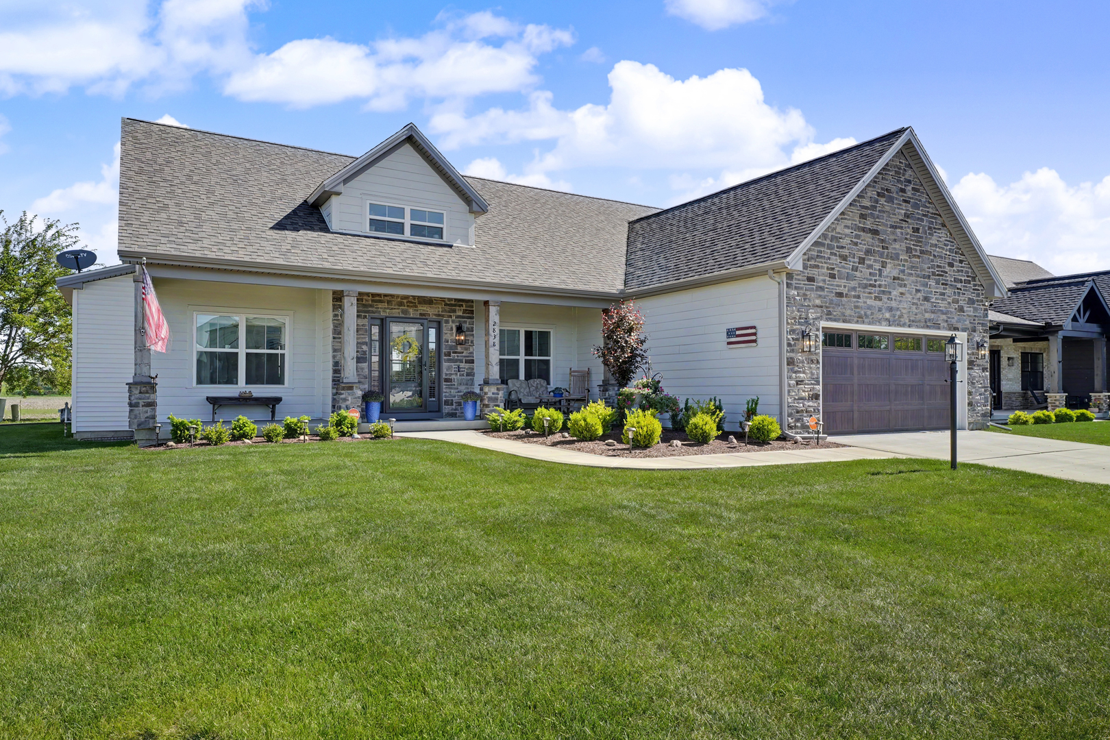 2838 E Stone Creek Boulevard Property Photo 4