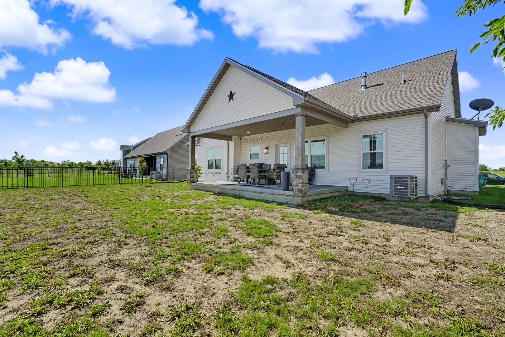 2838 E Stone Creek Boulevard Property Photo 50