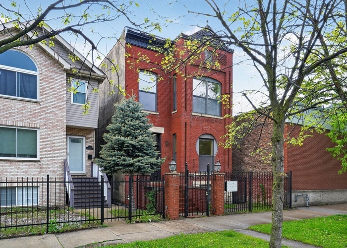 2816 W Washington Boulevard Property Photo 4