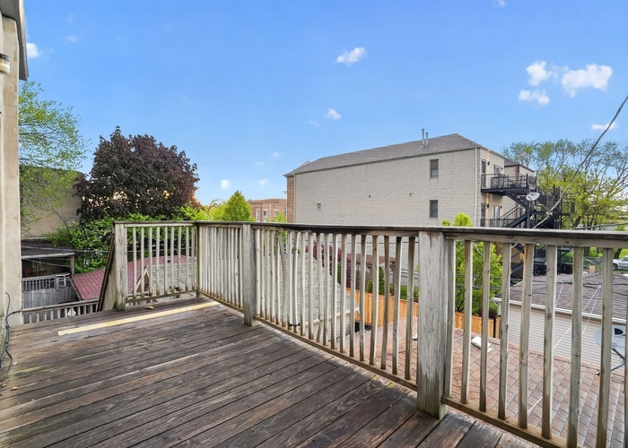 2816 W Washington Boulevard Property Photo 5