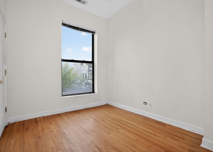 2816 W Washington Boulevard Property Photo 9