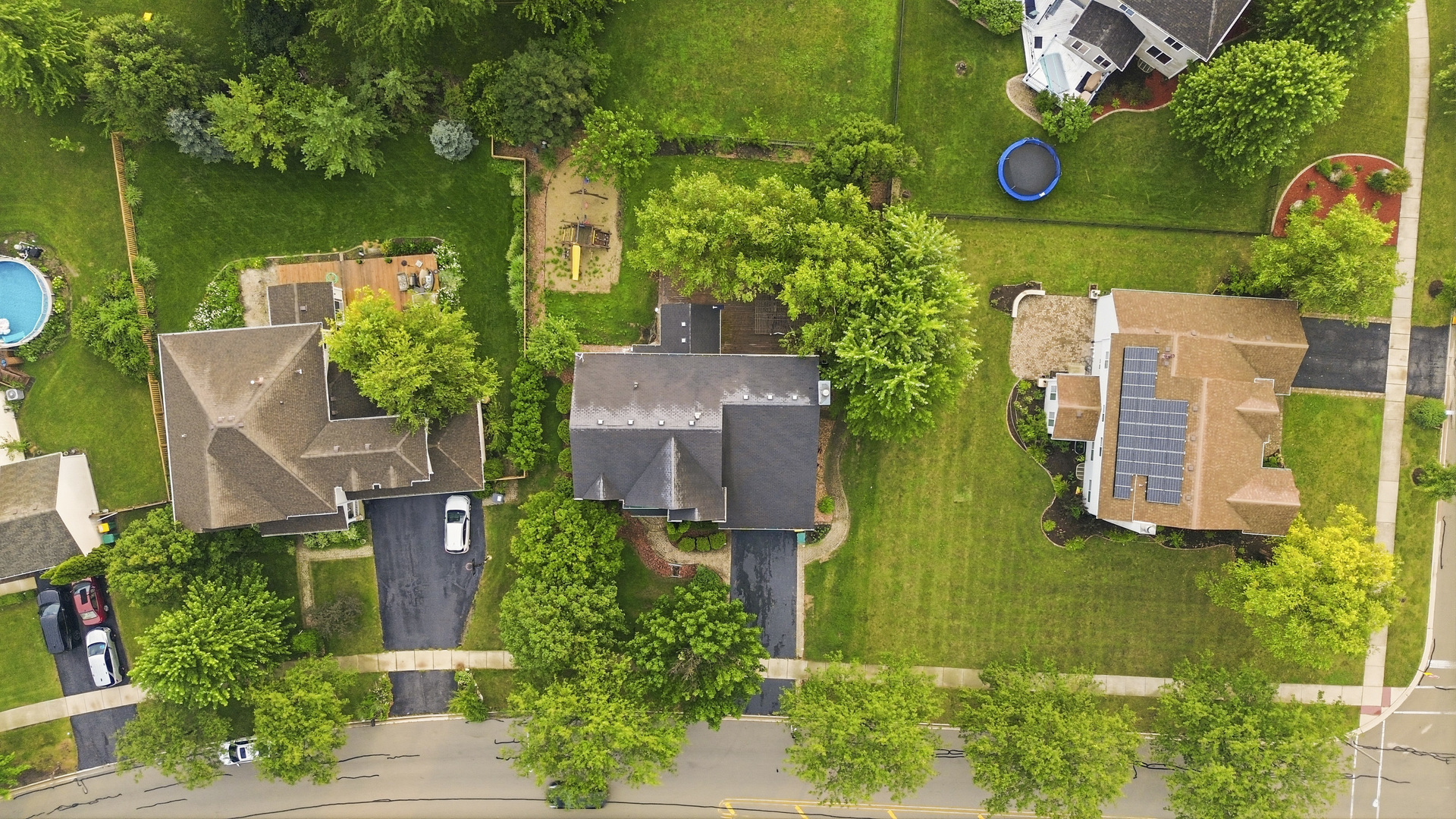 12716 S Meadow Lane Property Photo 2