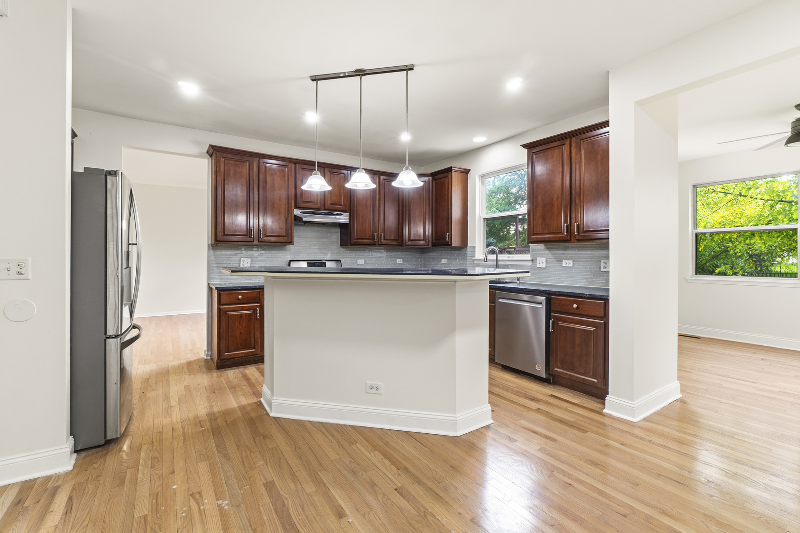 12716 S Meadow Lane Property Photo 11