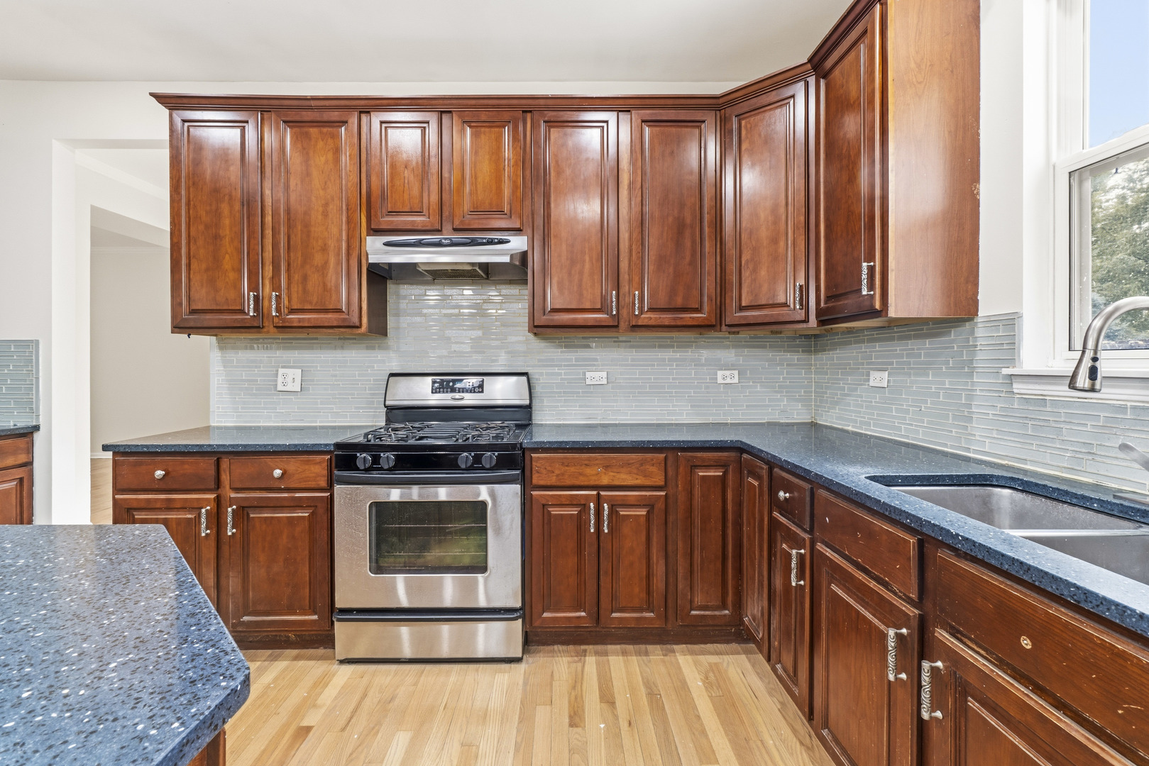 12716 S Meadow Lane Property Photo 12