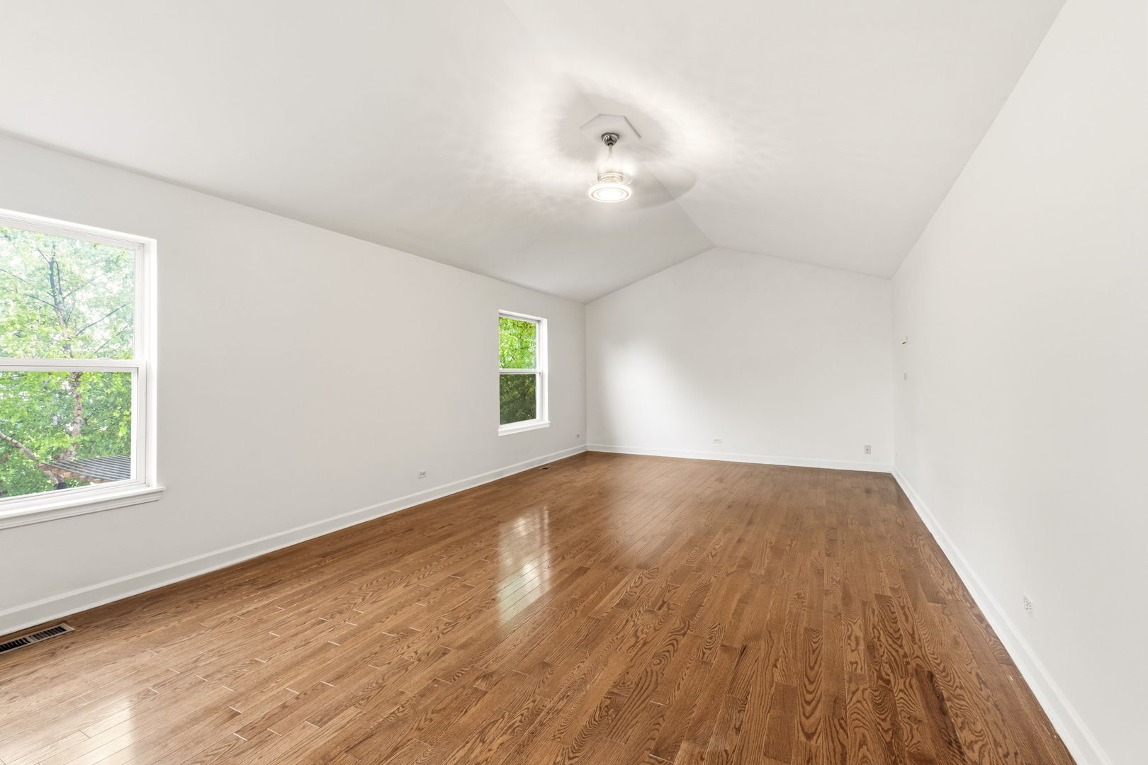 12716 S Meadow Lane Property Photo 32