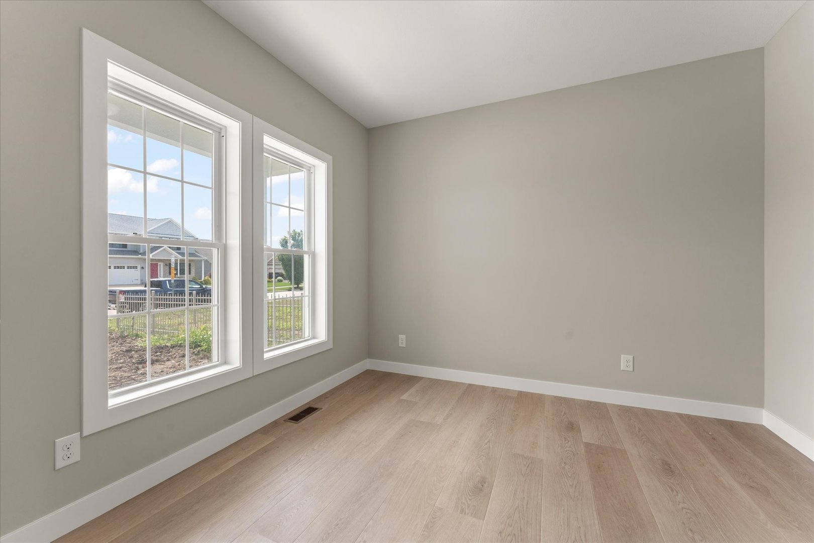 1201 Ridge Creek Road Property Photo 6