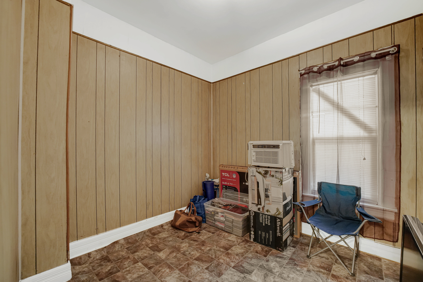 700 W 82nd Street Property Photo 14