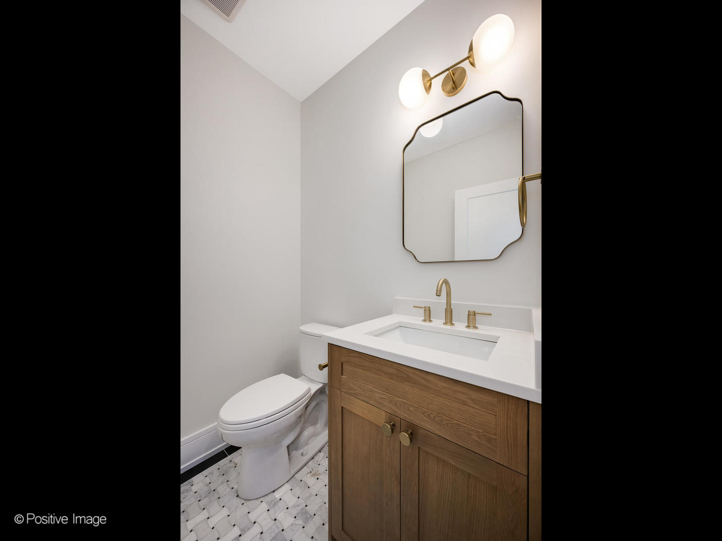 1619 W Summerdale Avenue Property Photo 15
