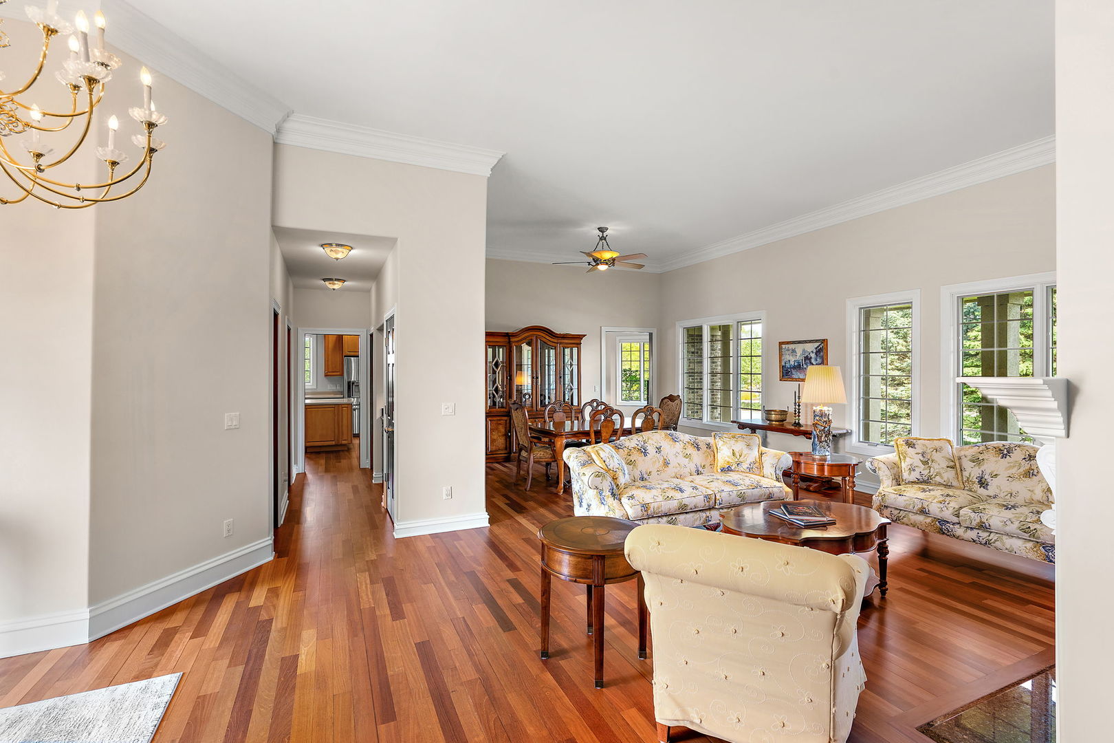 1340 Cantigny Court Property Photo 7