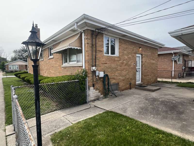 419 Luella Avenue Property Photo 4