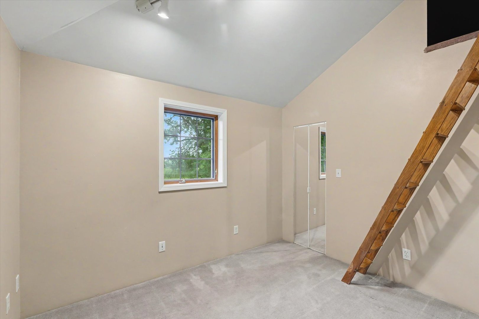 268 County Road 700 N Property Photo 54