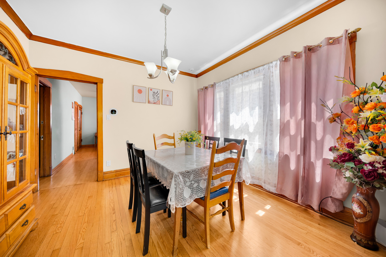 1413 S Central Avenue Property Photo 5