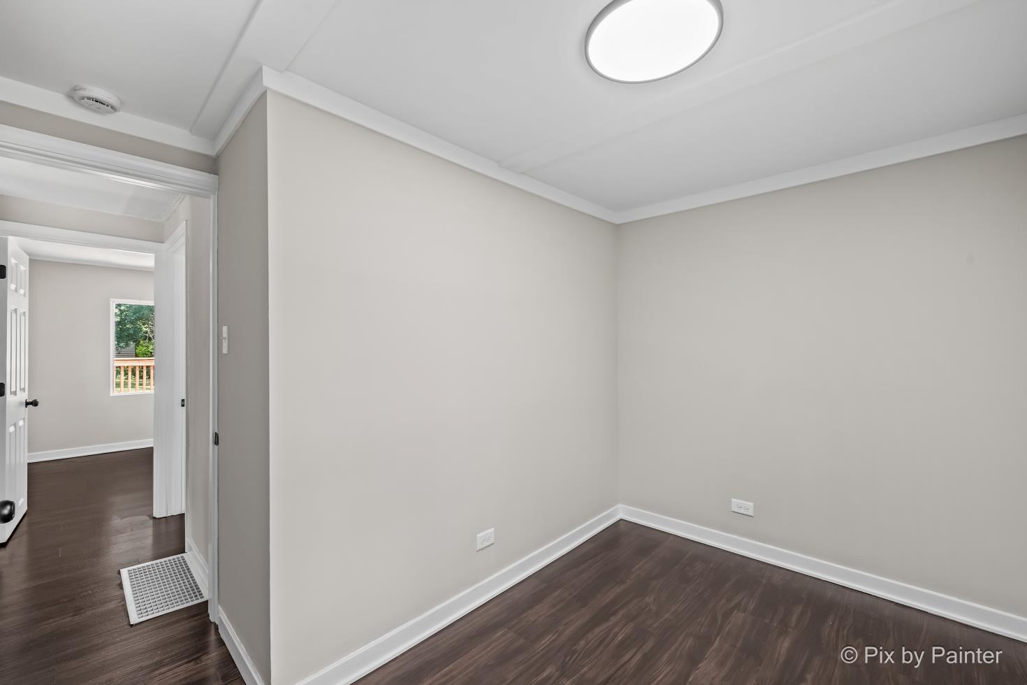 711 10th Avenue Property Photo 18