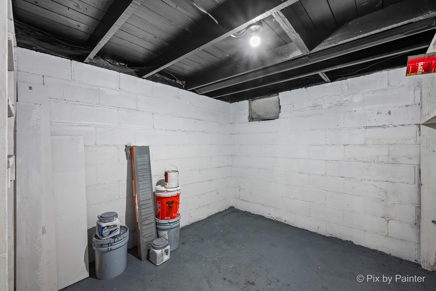711 10th Avenue Property Photo 23