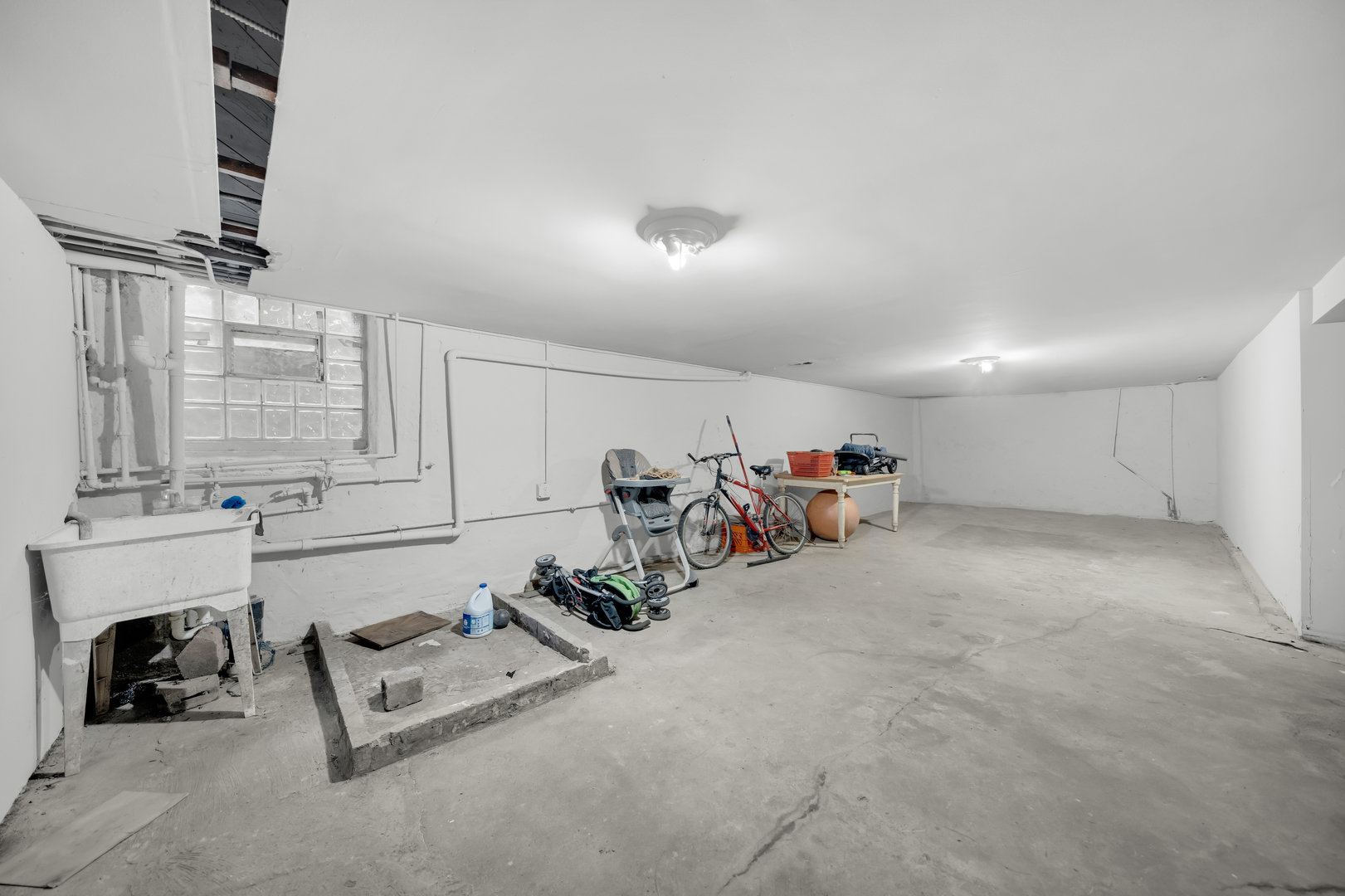 3158 S Harding Avenue Property Photo 18