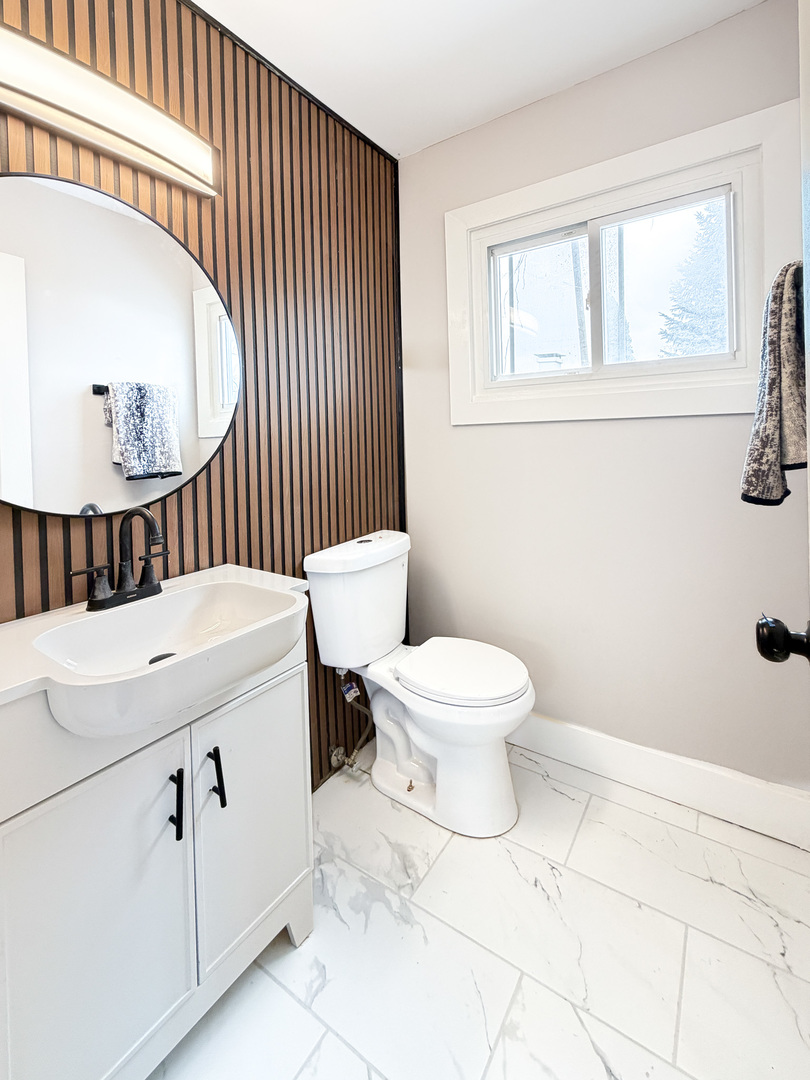 16412 Wood Street Property Photo 5