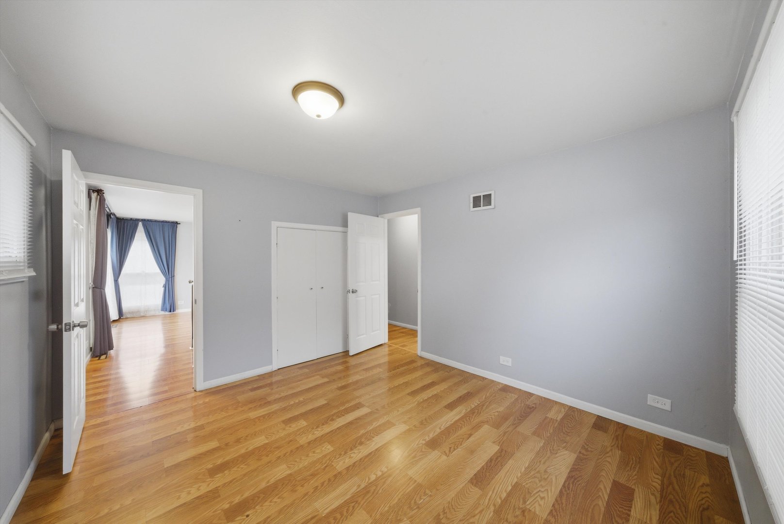 1517 E Roosevelt Road Property Photo 13