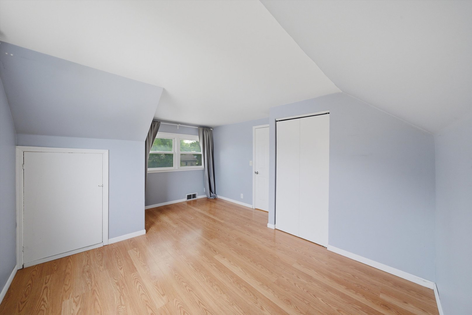 1517 E Roosevelt Road Property Photo 23