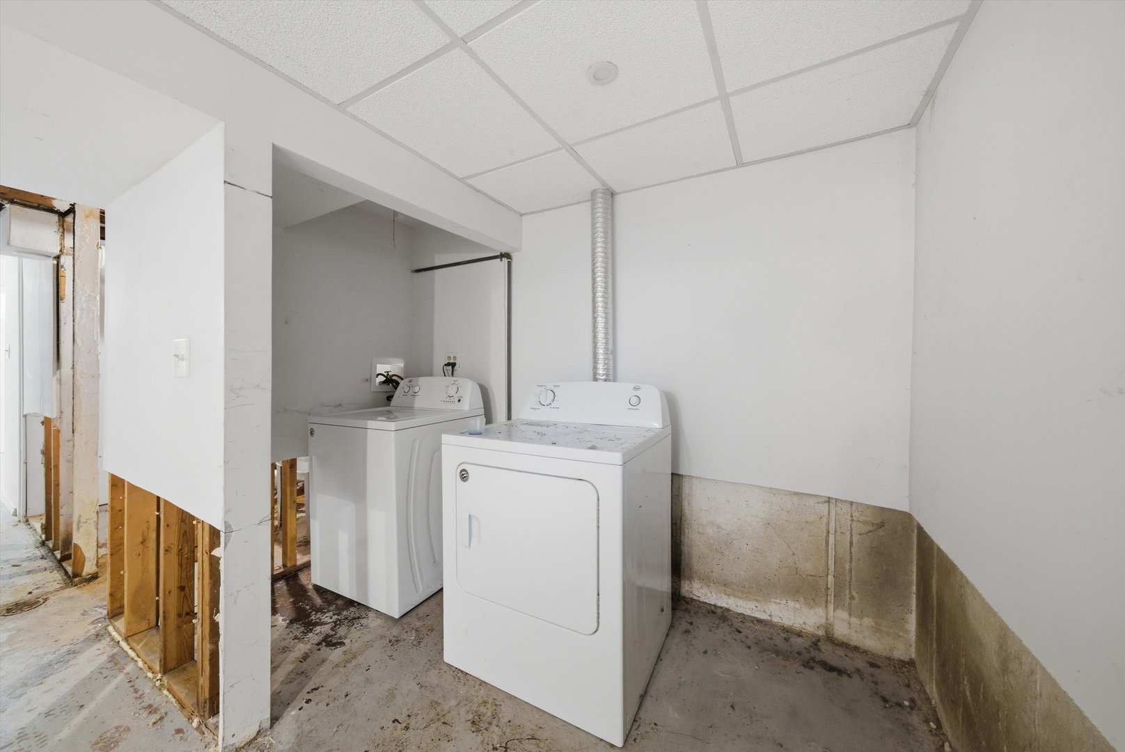 1517 E Roosevelt Road Property Photo 26